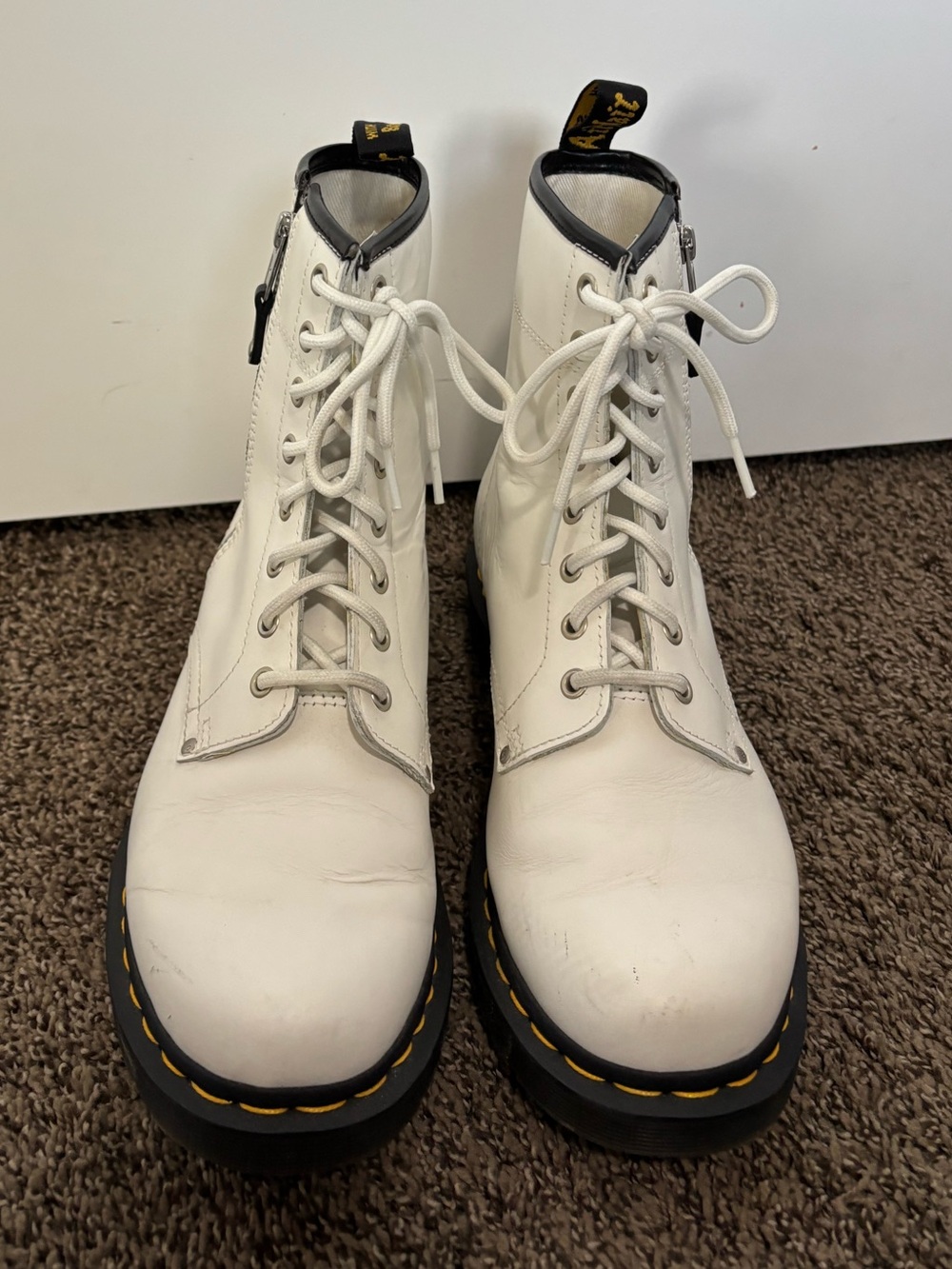 Dr Martens 1460 white zip up boot